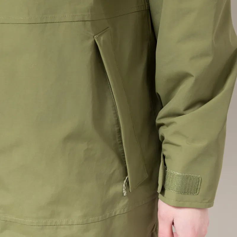 Patagonia Womens Outdoor Everyday Rain Jacket Caper Green-11