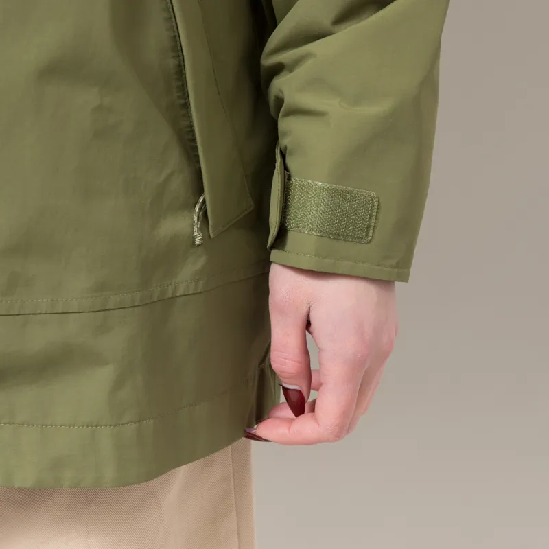 Patagonia Womens Outdoor Everyday Rain Jacket Caper Green-10