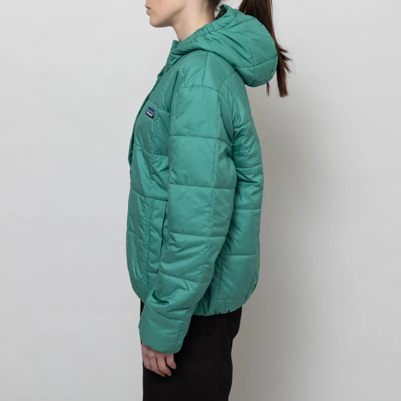 Patagonia Womens Light Gust Hooded Pullover Heartleaf Green-2