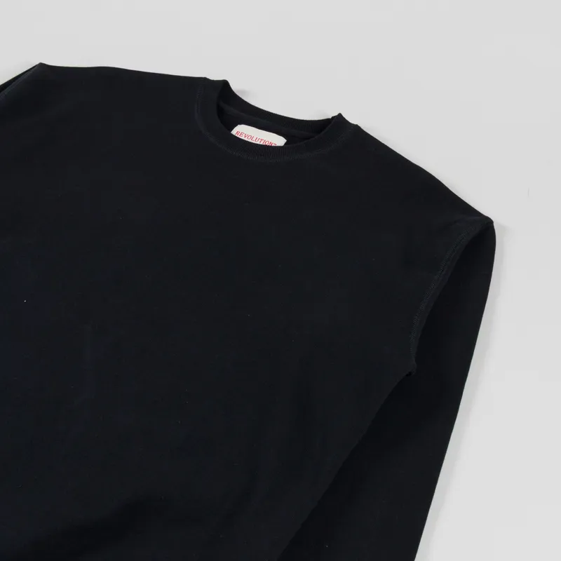 Revolution Loose Crewneck Black-2