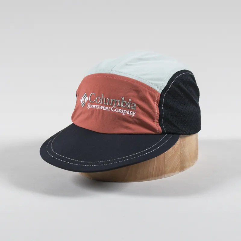 Columbia｜ (WINGMARK CAP (2070961-011)) Unisex Wingmark™ Cap | Columbia Sportswear