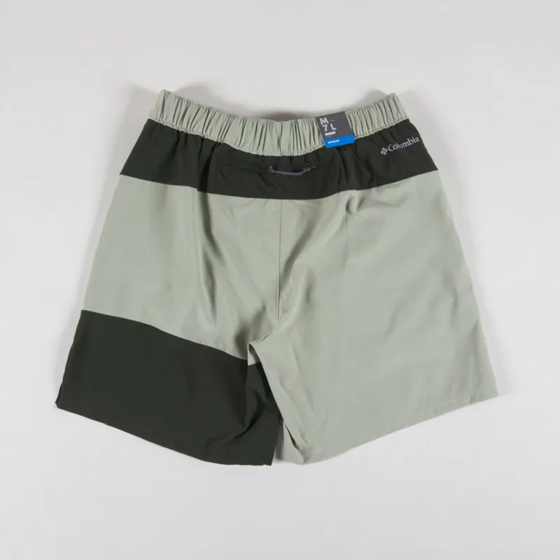 Columbia Colour Block Hiking Shorts Safari Green-1