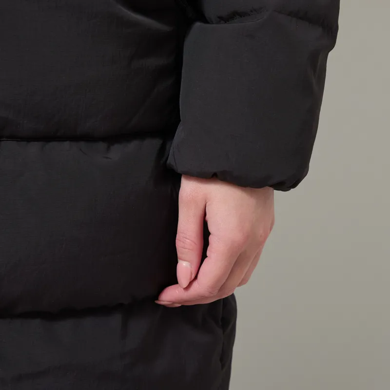 Patagonia Womens Sisar Down Parka Black-10