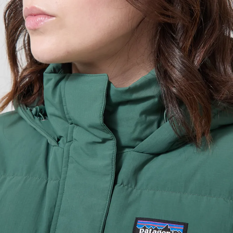 Patagonia Womens Sisar Down Parka Canopy Green-3
