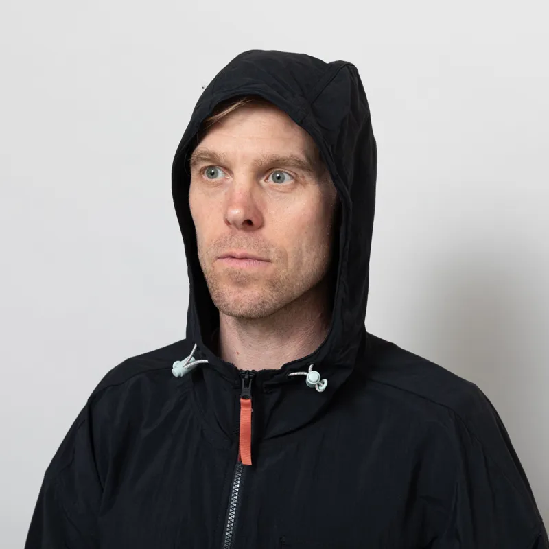 Columbia Cove Beach Windbreaker Black-7