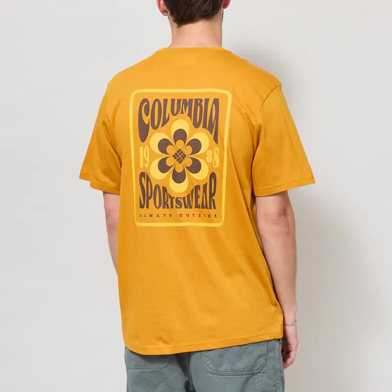 Columbia CSC Outdoor Organic Cotton T Shirt Squash Flower Power Badge