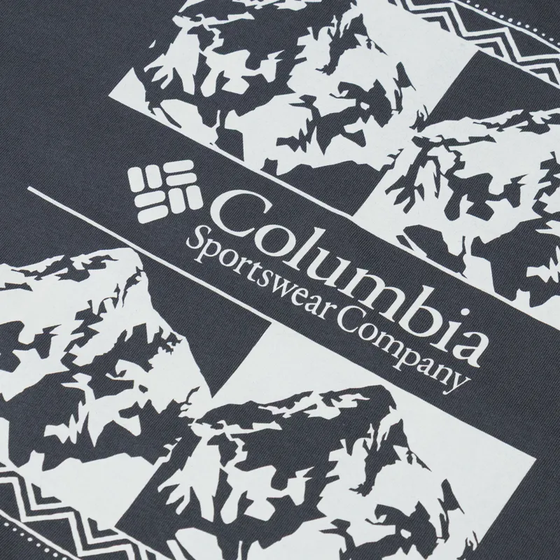 Columbia CSC Heavyweight Iconic T Shirt Shark Repeated Peaks-4