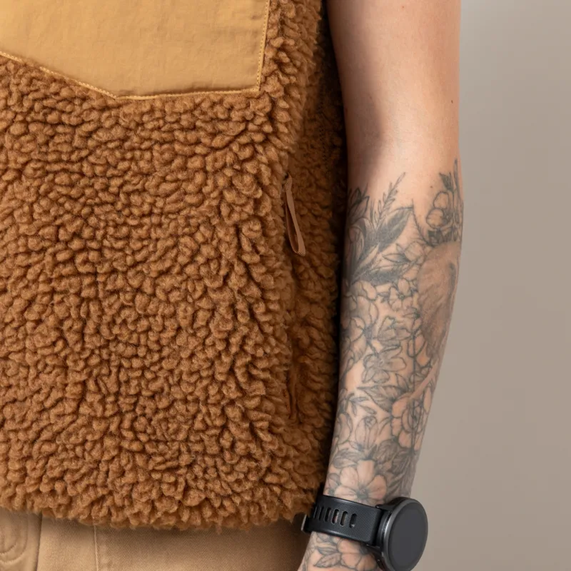 Patagonia Womens Classic Retro-X Fleece Vest Deer Brown-7