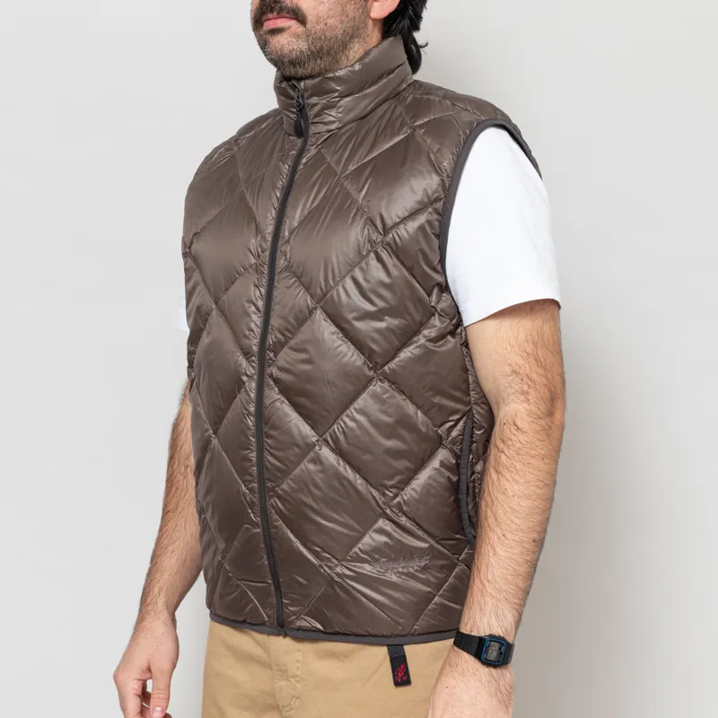thisisneverthat PERTEX Light Down Vest Brown-1