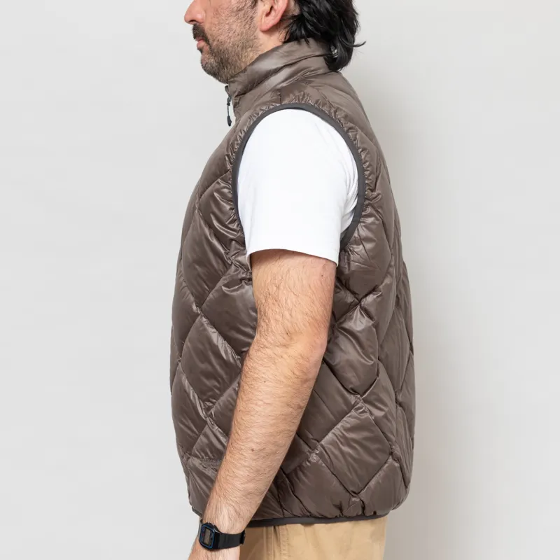 thisisneverthat PERTEX Light Down Vest Brown-2