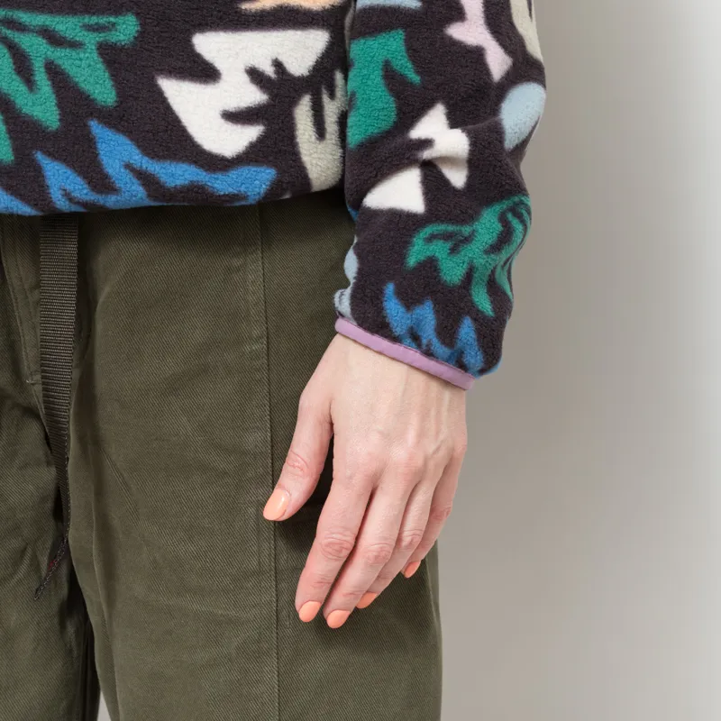 Patagonia Womens Lightweight Synchilla Snap-T Fleece Pullover Kaleido Black-7