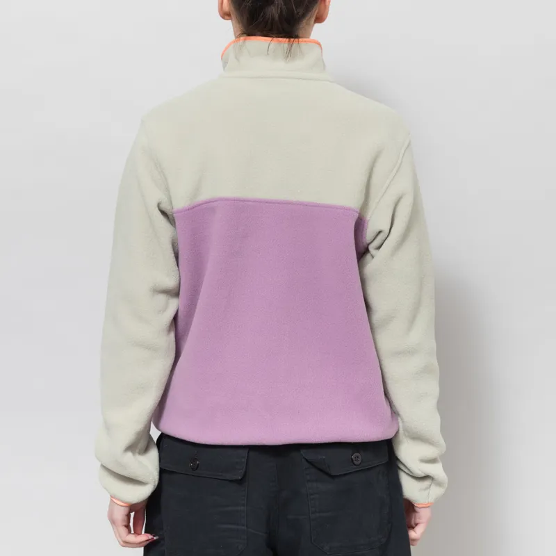 Patagonia Womens Lightweight Synchilla Snap-T Fleece Pullover Light Violet-3