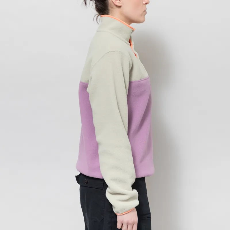 Patagonia Womens Lightweight Synchilla Snap-T Fleece Pullover Light Violet-4