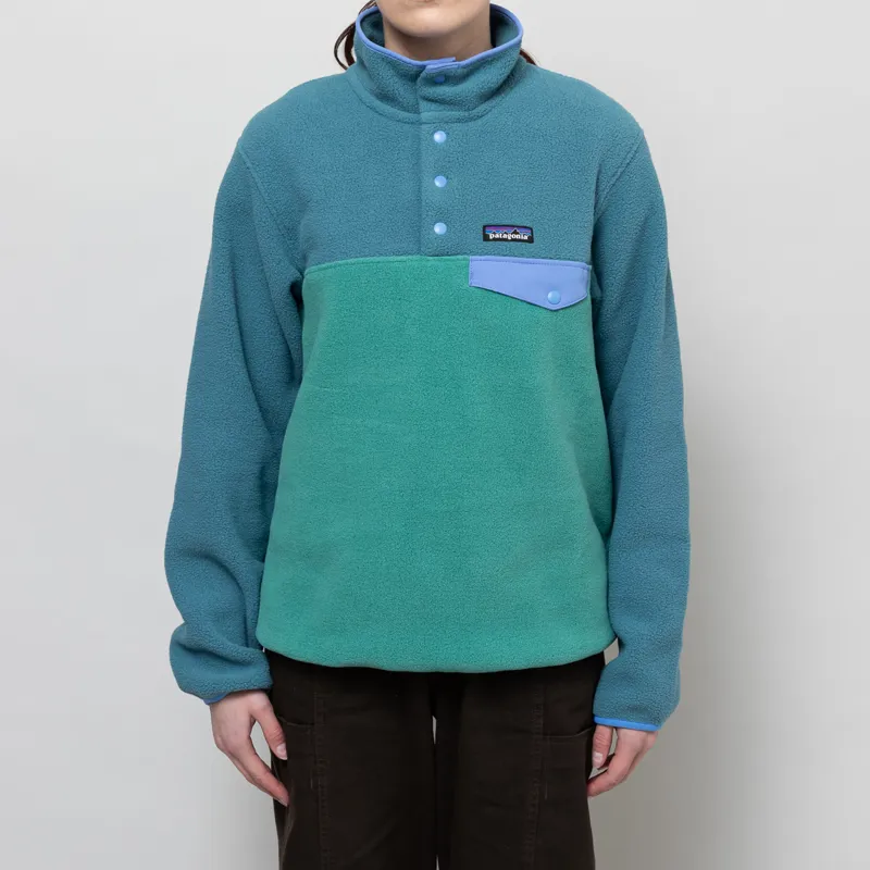 Patagonia Womens Lightweight Synchilla Snap-T Fleece Pullover Heartleaf Green