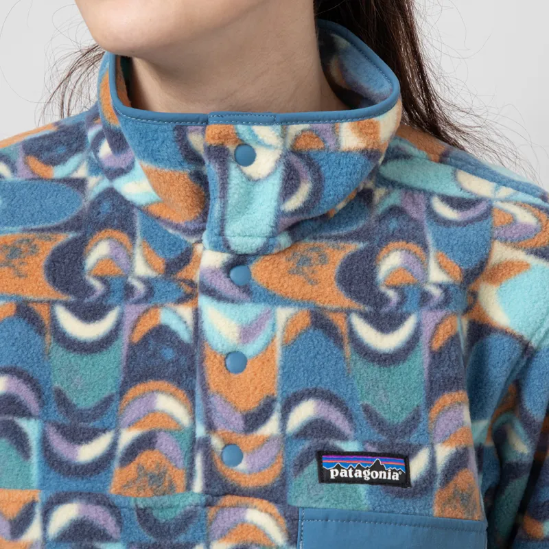 Patagonia Womens Lightweight Synchilla Snap-T Fleece Pullover Swallowtail Geo Still Blue-6