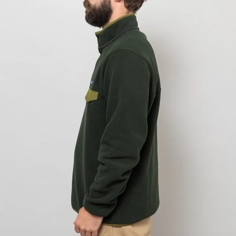 Patagonia Lightweight Synchilla Snap-T Fleece Pullover Old Growth Green-2