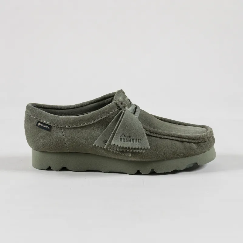 Clarks Originals Womens Wallabee GORE-TEX Shoes Khaki Green Suede-2