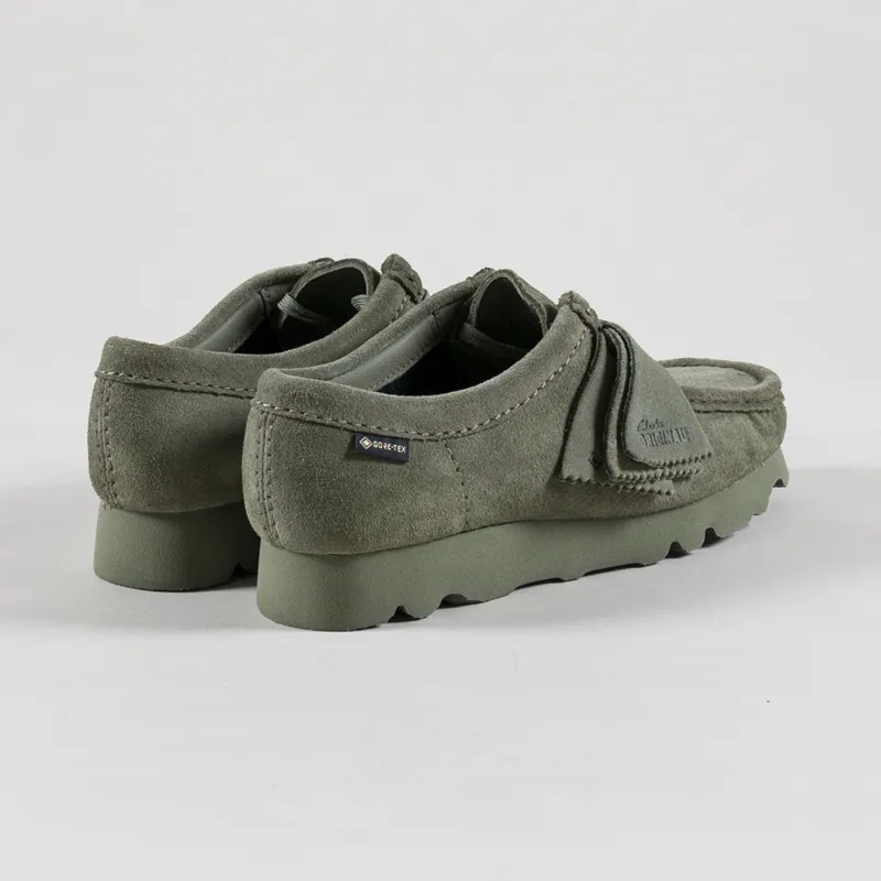 国内配送 CLARKS WMNS WALLABEE GTX KHAKI GREEN SUEDE Women's Wallabee GTX Khaki/Green Suede – Premier