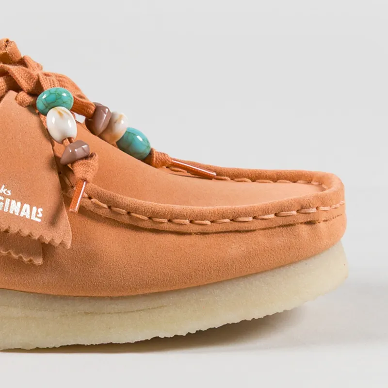 Clarks Originals Womens Wallabee Shoes Pale Peach Suede-5