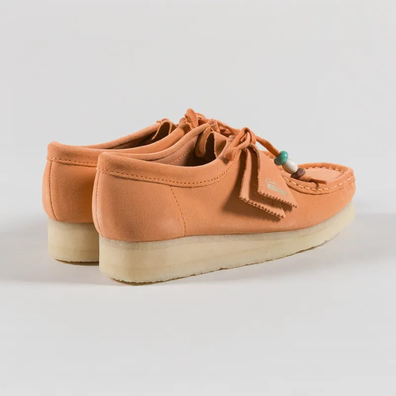 Clarks Originals Womens Wallabee Shoes Pale Peach Suede-1