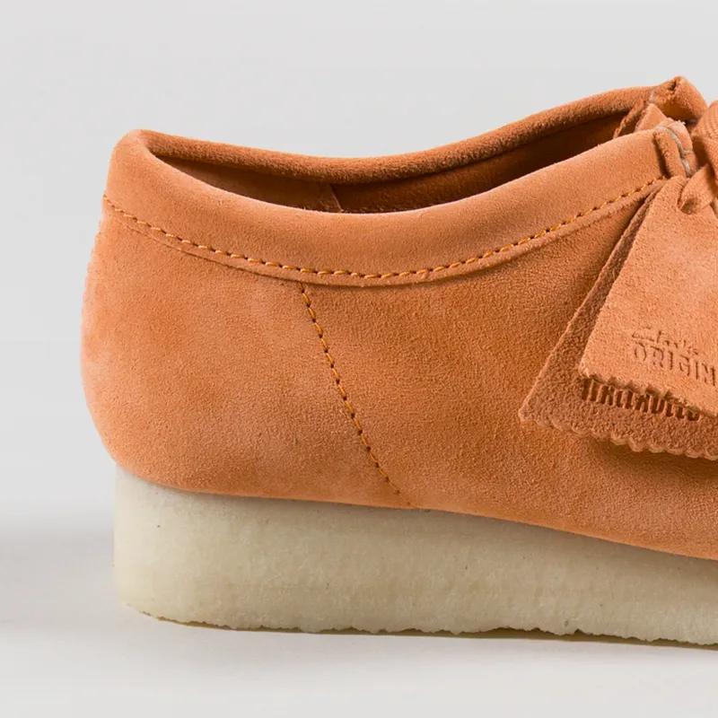 Clarks Originals Wallabee Shoes Pale Peach Suede-4