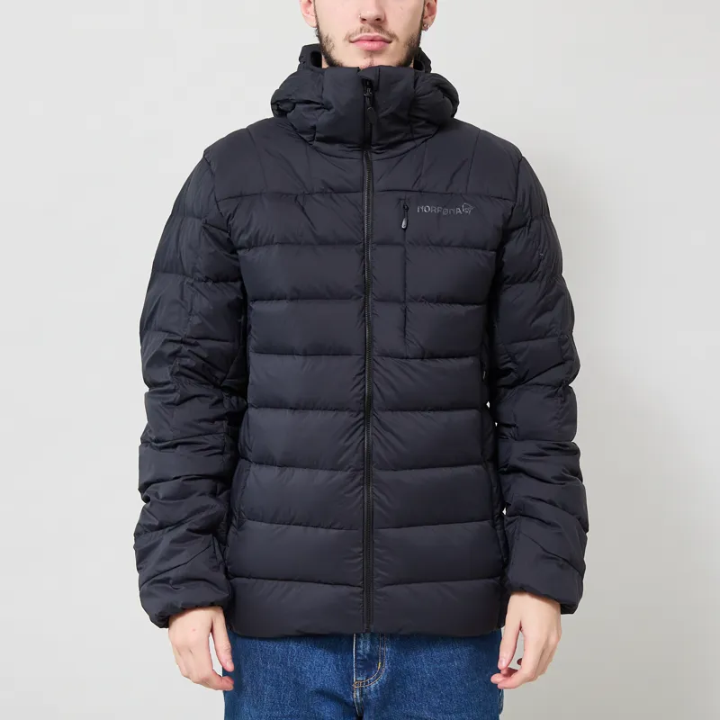 Norrona Femund Down700 Zip Hood Caviar Black