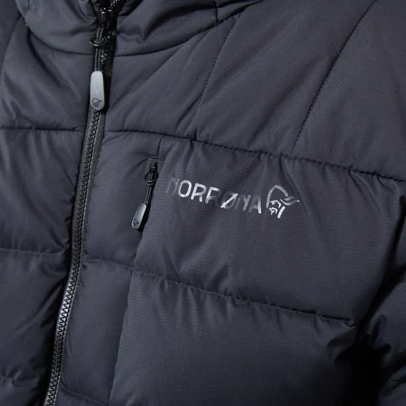 Norrona Femund Down700 Zip Hood Caviar Black-4