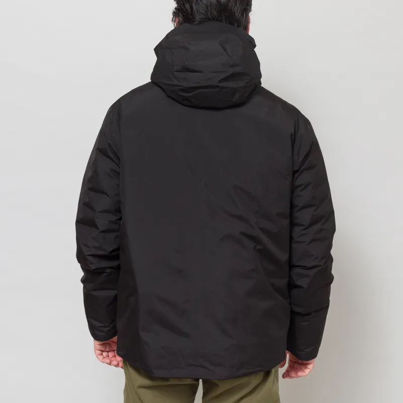 Patagonia Lightweight GORE-TEX Stormshadow Jacket Black-3
