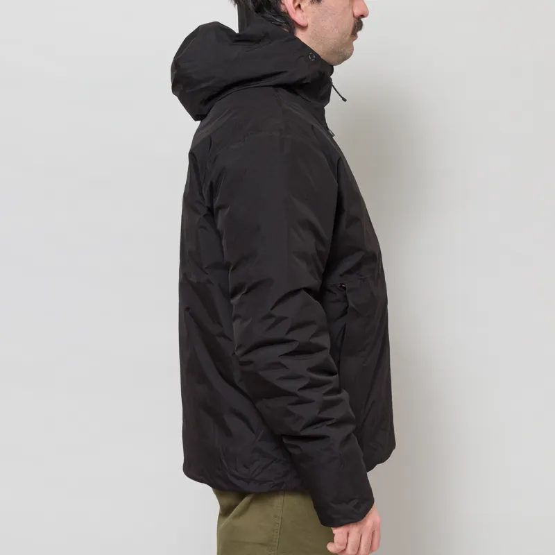 Patagonia Lightweight GORE-TEX Stormshadow Jacket Black-4