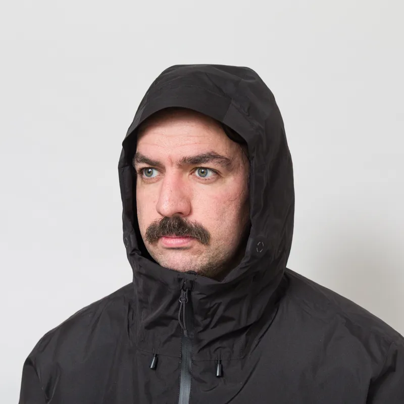 Patagonia Lightweight GORE-TEX Stormshadow Jacket Black-5