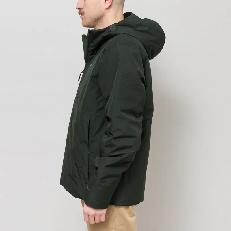 Patagonia Lightweight GORE-TEX Stormshadow Jacket Old Growth Green-2