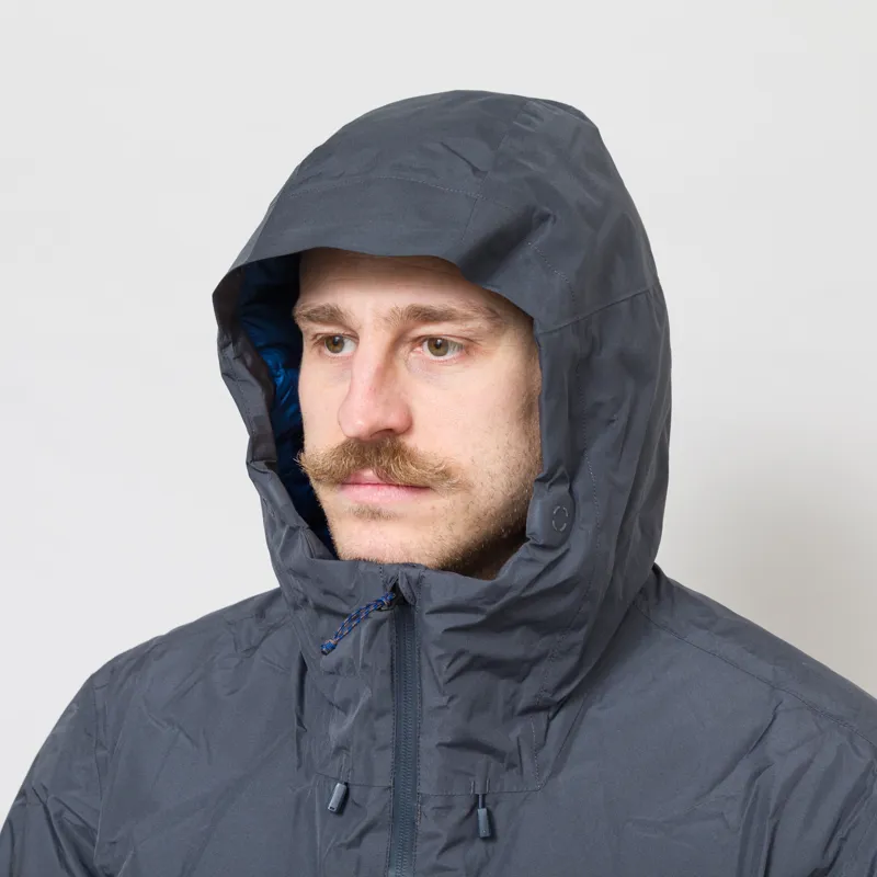 Patagonia Lightweight GORE-TEX Stormshadow Jacket Smolder Blue-5