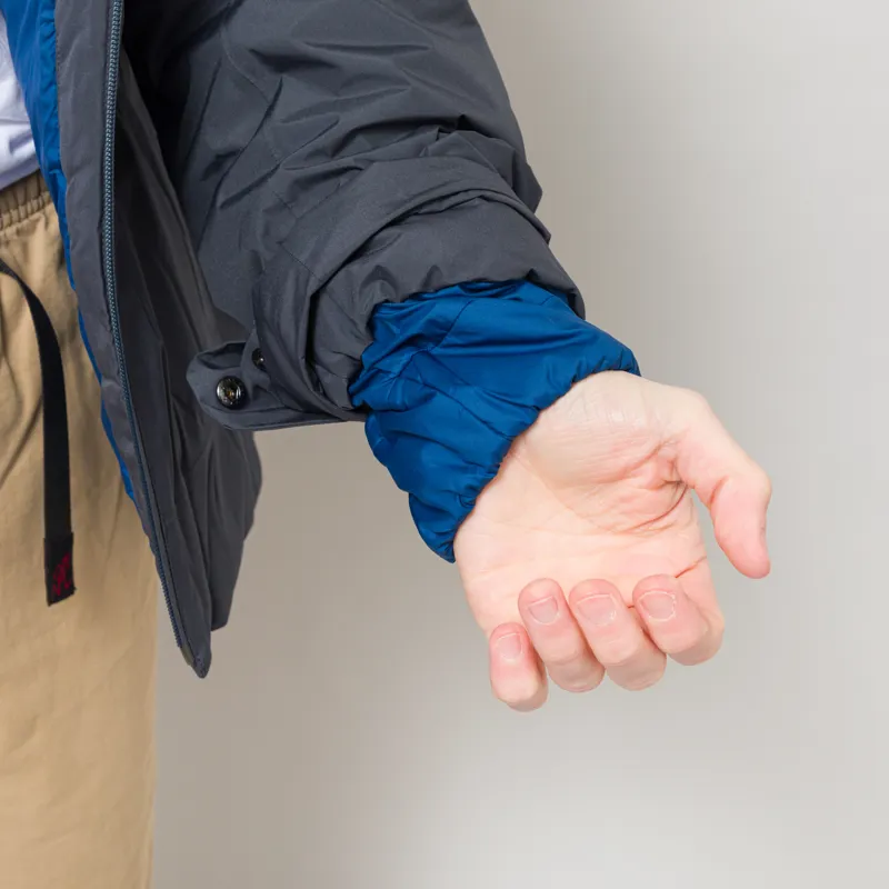 Patagonia Lightweight GORE-TEX Stormshadow Jacket Smolder Blue-8