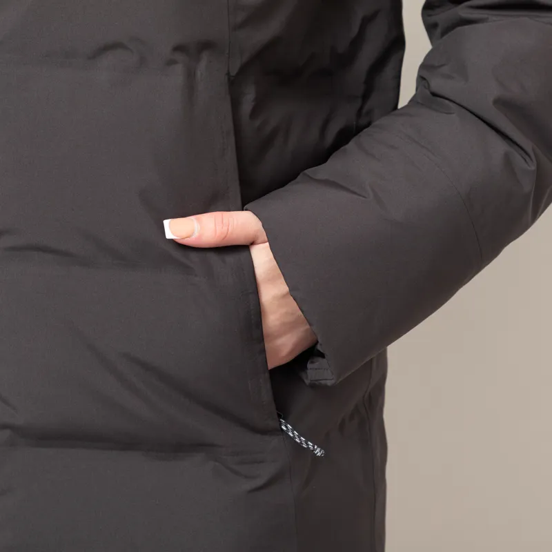 Patagonia Womens Jackson Glacier Jacket Black-8