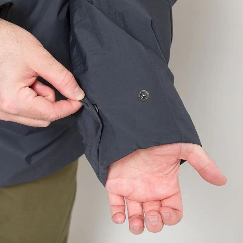 Patagonia Stormshadow GORE-TEX Parka Smolder Blue-13