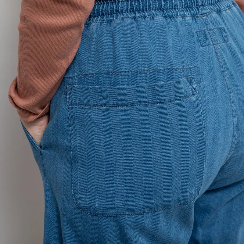 Universal Works Womens Simple Shorts Washed Indigo Herringbone Denim-6