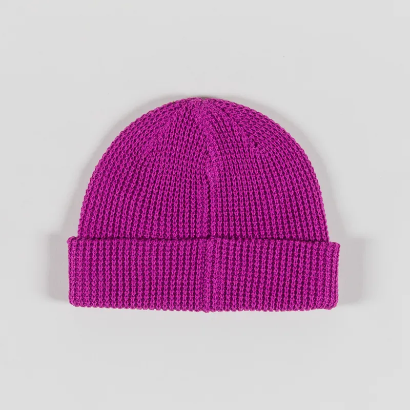 Patagonia SnowDrifter Beanie Hut Tripper Label Amaranth Pink-1