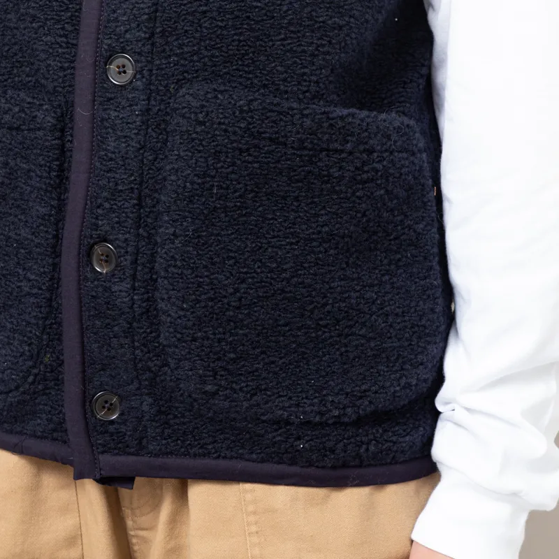 Universal Works Womens Lancaster Gilet Navy Alvar Fleece-7