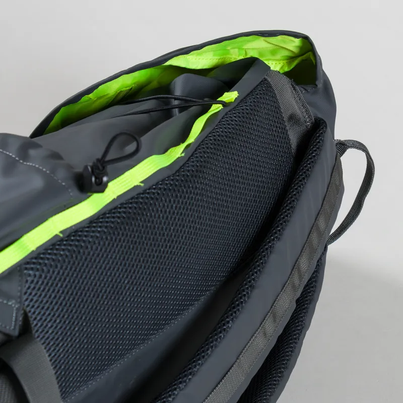 Elliker Wharfe Flap Over Backpack 22L Grey Neon-9