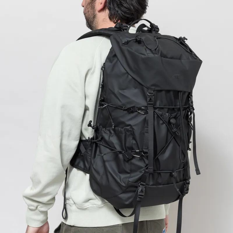 Elliker Maller Flap Over Backpack 33L Black-1