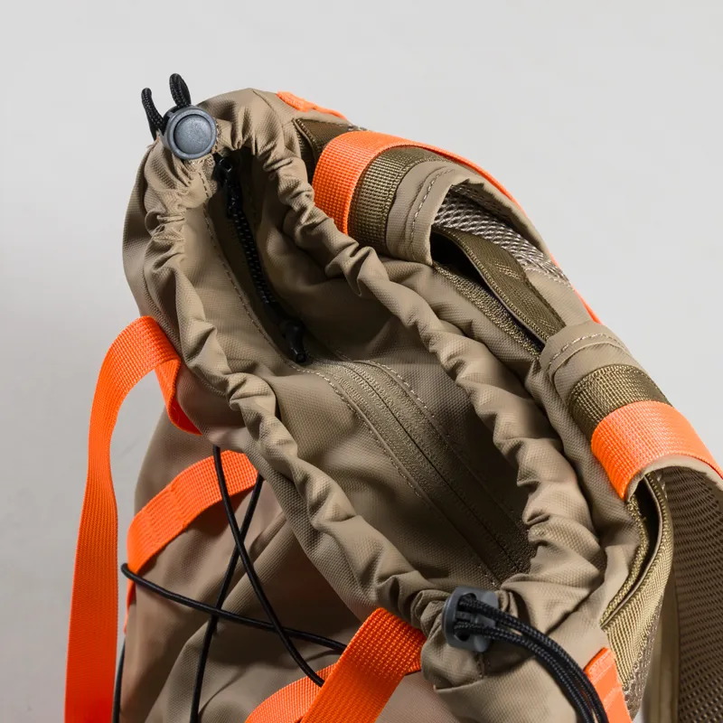 Elliker Penniyn Backpack Tote 20L Sand-11