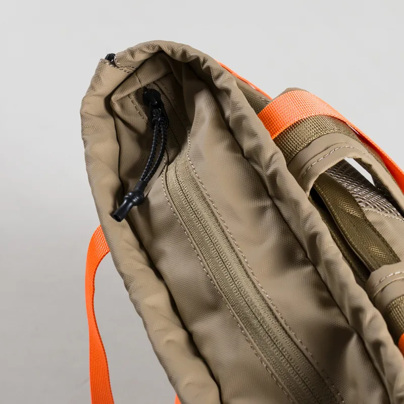 Elliker Penniyn Backpack Tote 20L Sand-10