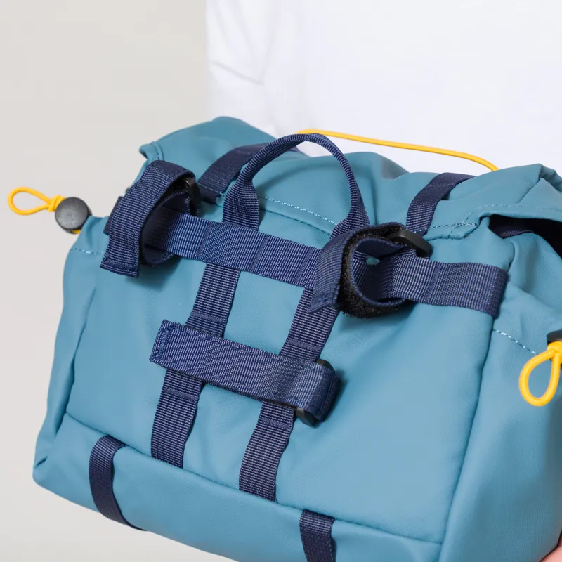 Elliker Oaken Handlebar Crossbody Bag Steel Blue-8