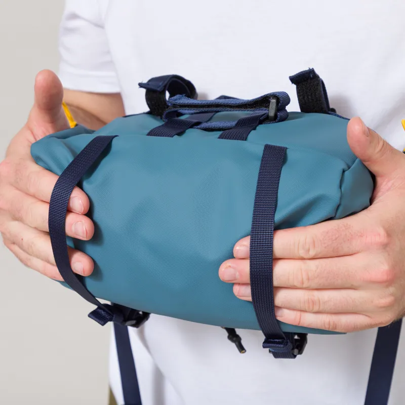 Elliker Oaken Handlebar Crossbody Bag Steel Blue-7