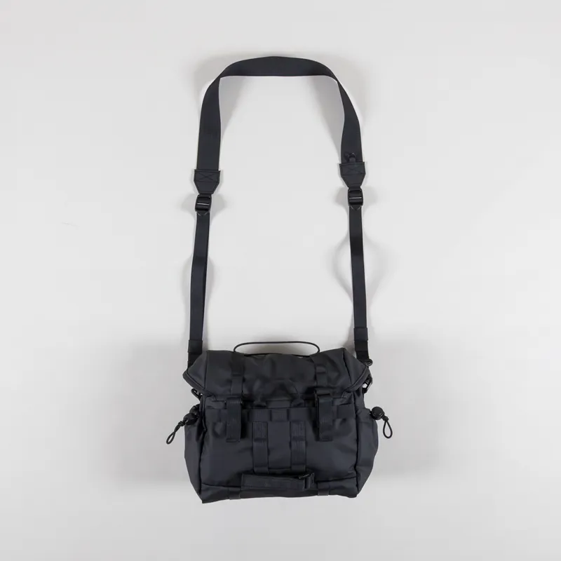 Elliker Oaken Handlebar Crossbody Bag Black-1