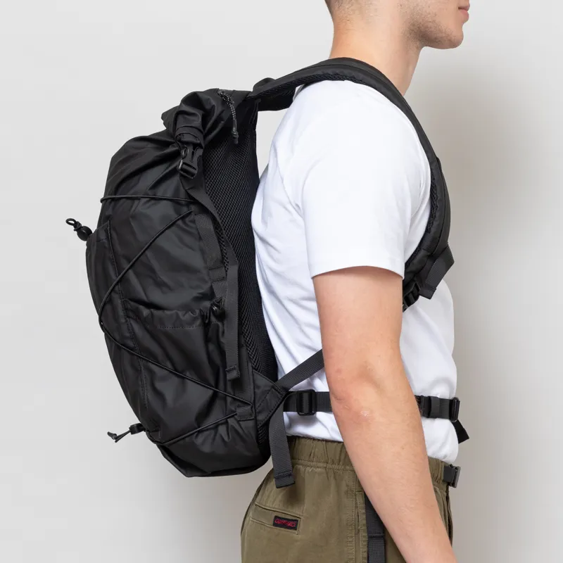 Elliker Buckden Roll Top Backpack 24/35L Black-3