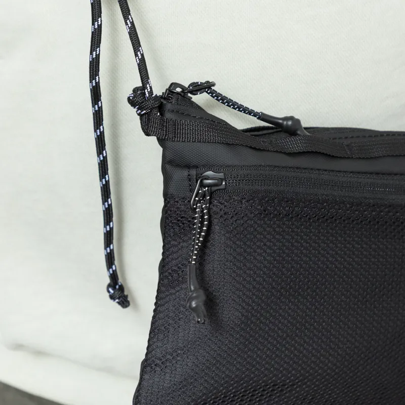 Elliker Caley Sacoche Bag 1L Black-8