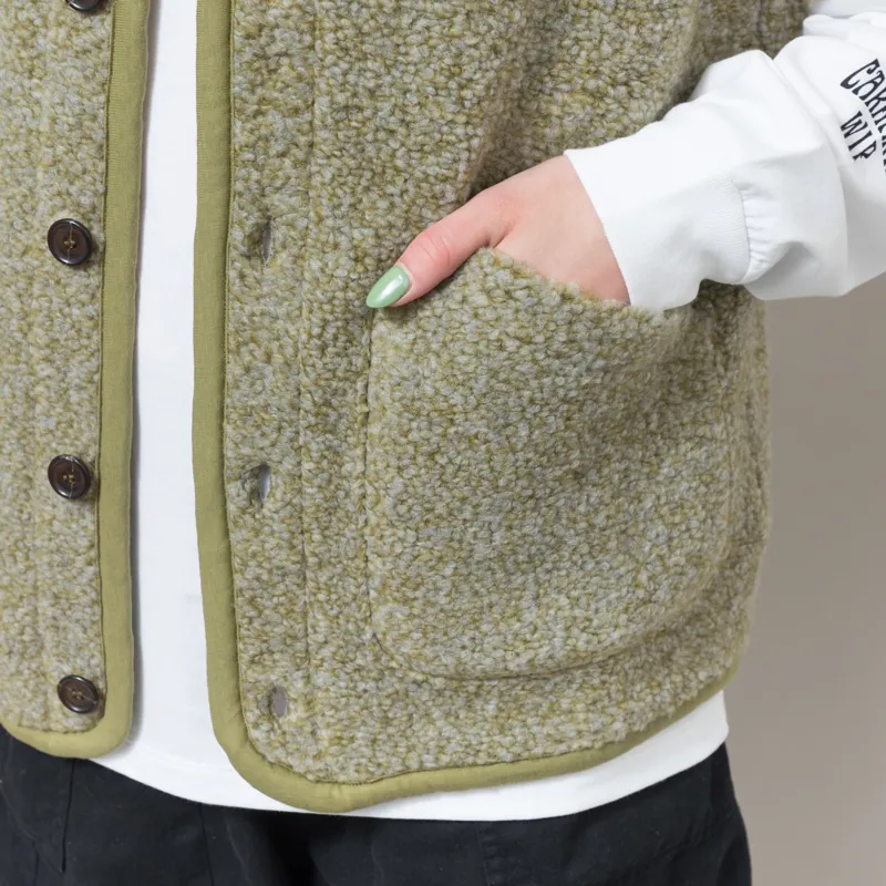 Universal Works Womens Lancaster Gilet Light Olive Alvar Fleece-6