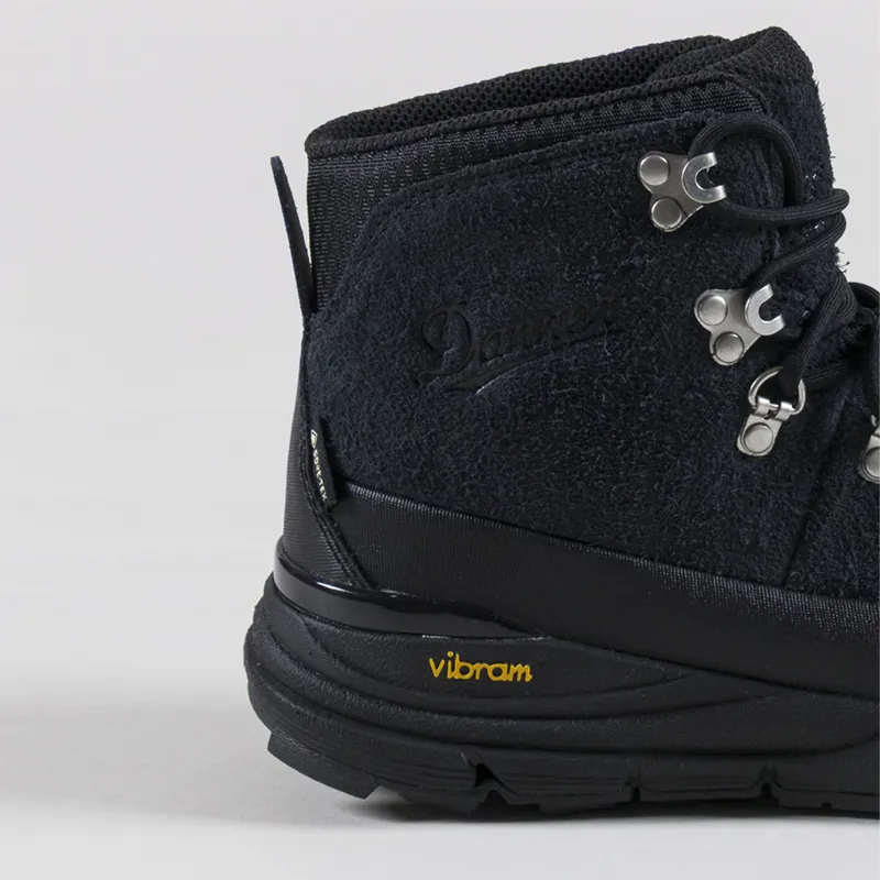 Danner Mountain 600 ID GORE-TEX Boots Jet Black-4