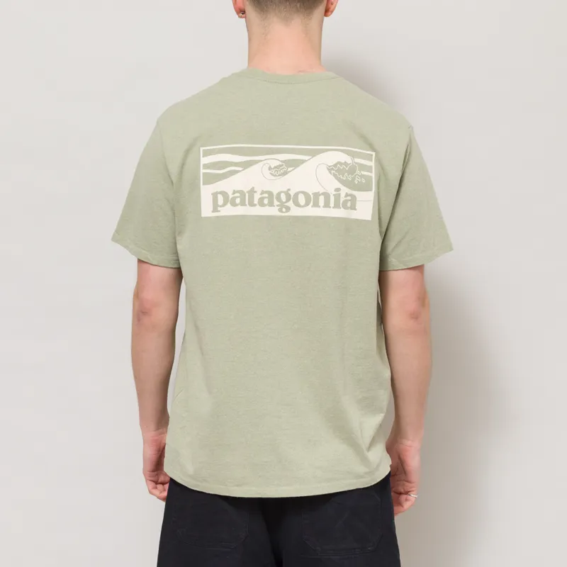 Patagonia Boardshort Logo Pocket Responsibili-Tee Gumtree Green